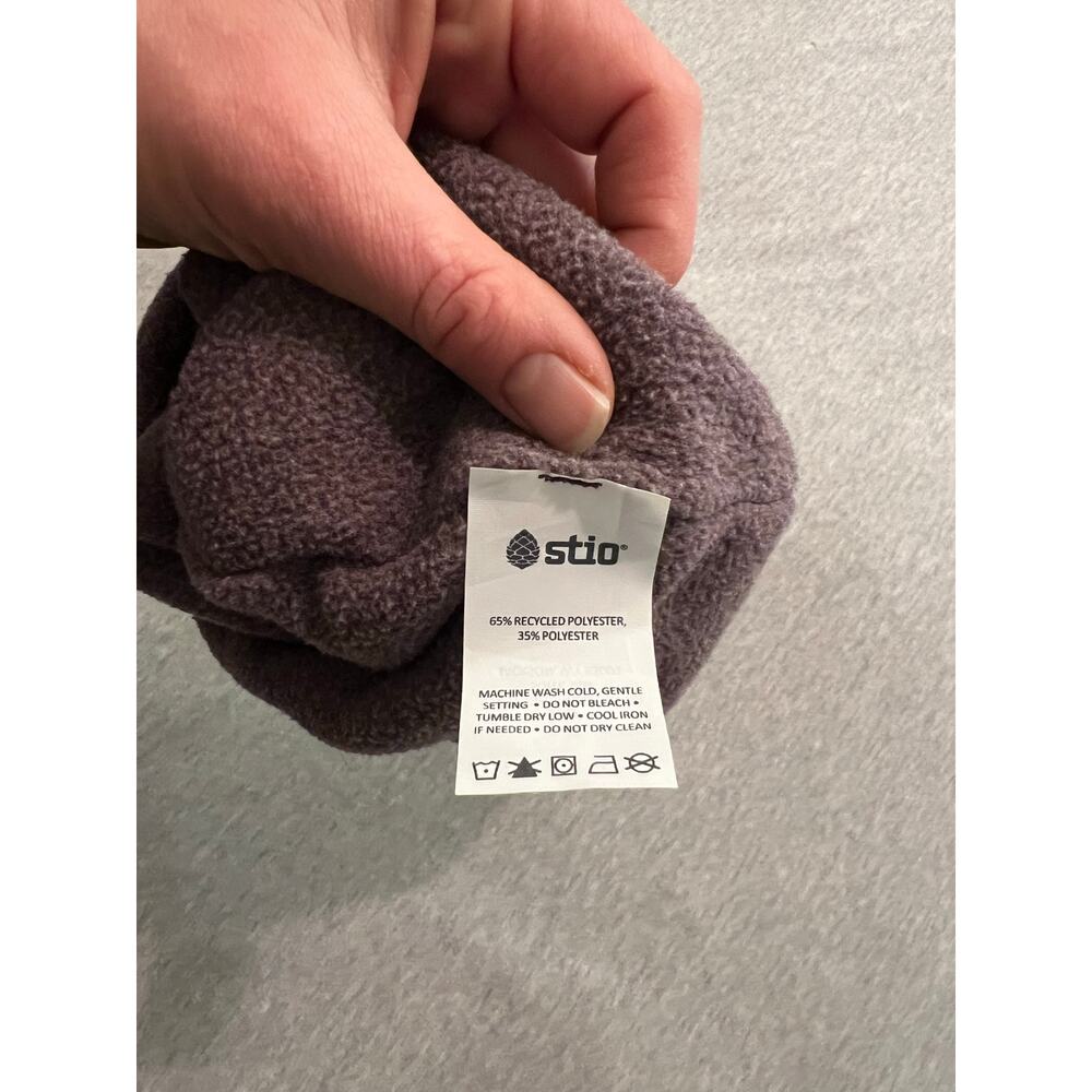 Stio Turpin Fleece Cuff Beanie adult purple heathered lightweight winter hat - Picture 5 of 6